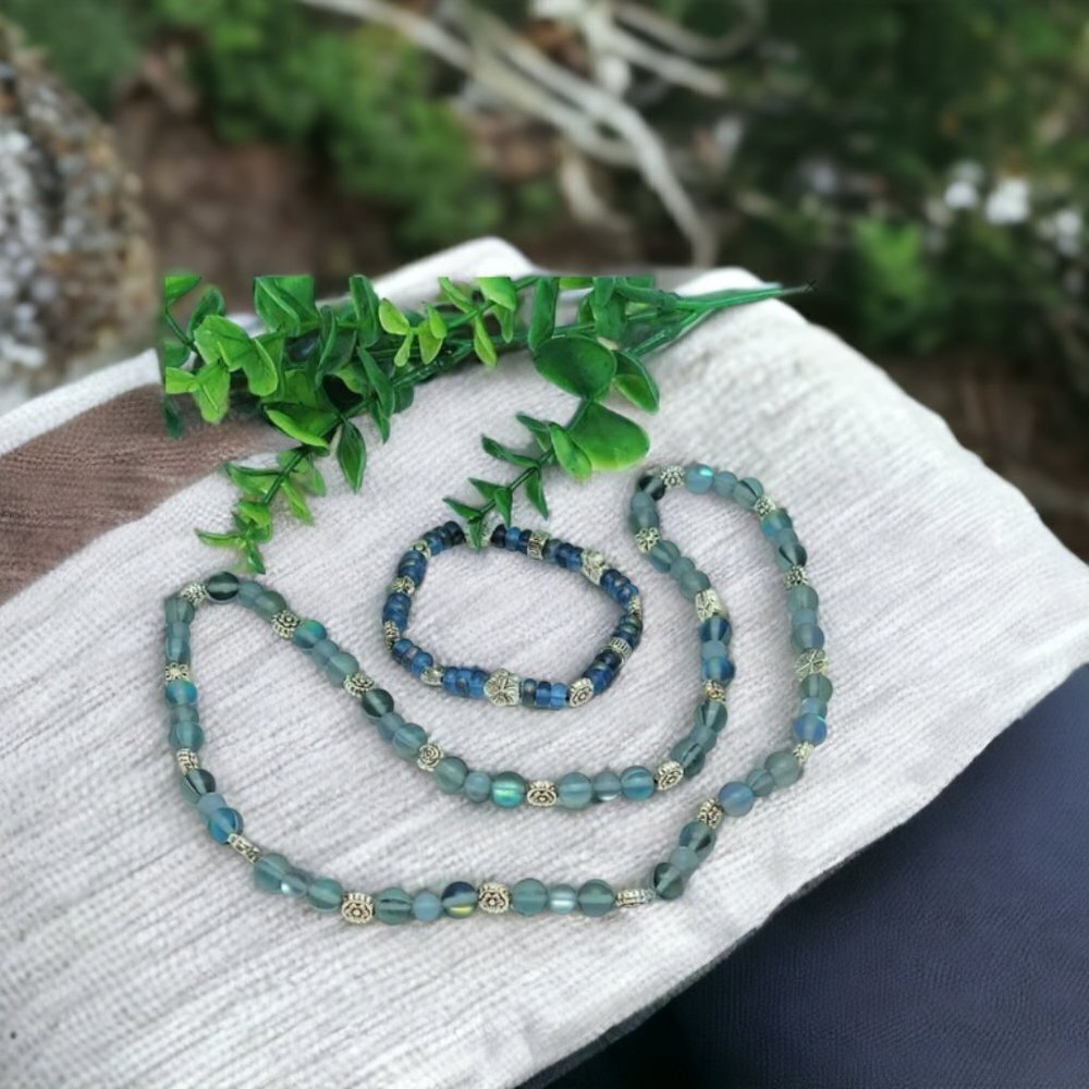 Pretty Blue Jasper‎ Beaded Necklace and Bracelet - New - Handmade